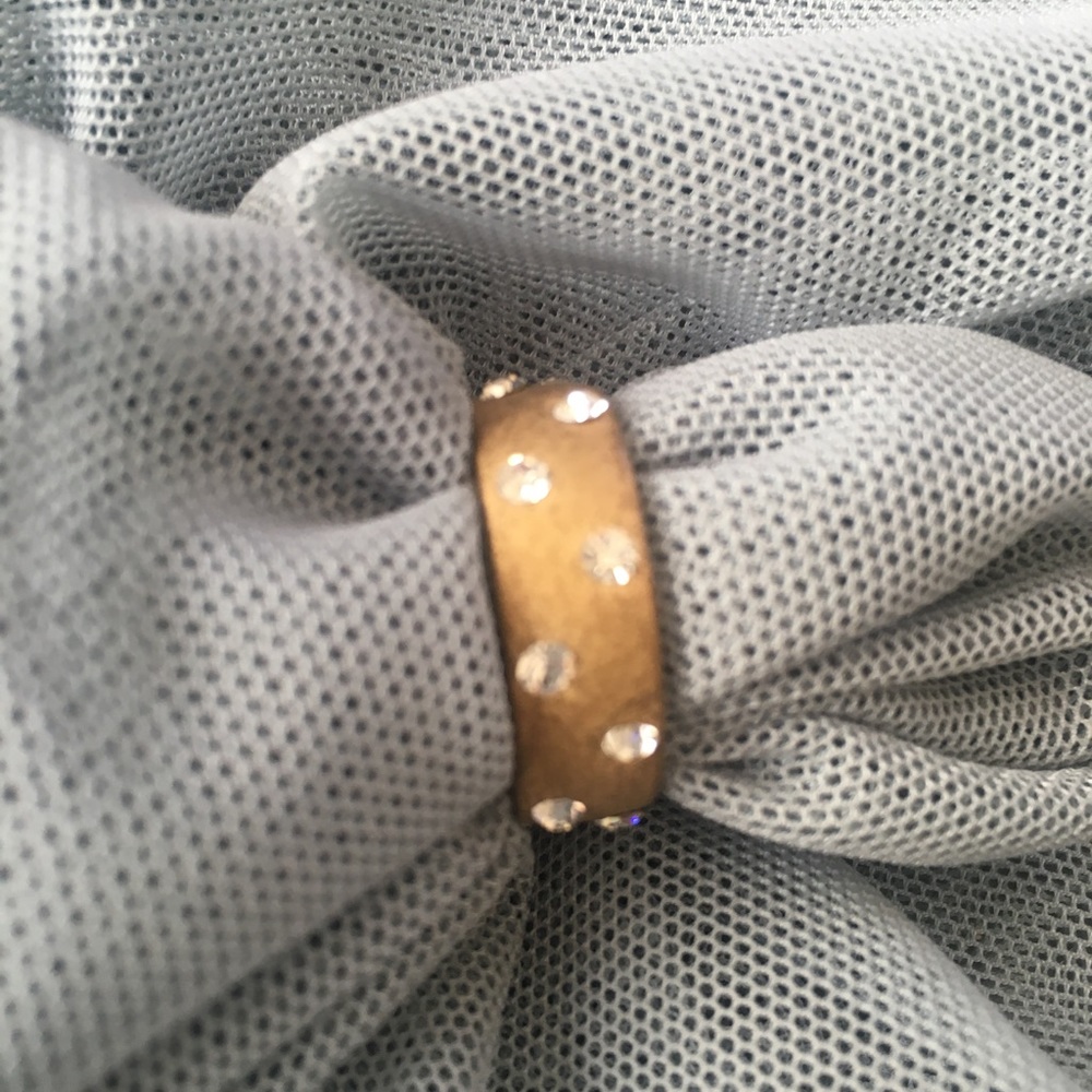 Ring - Picture 2 of 4